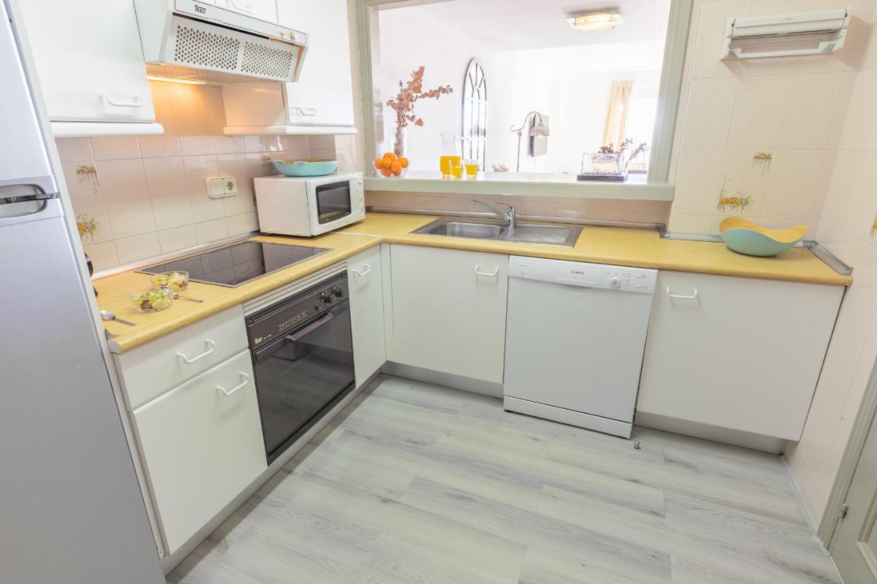 Banus Duplex Waterfront * Marbella
