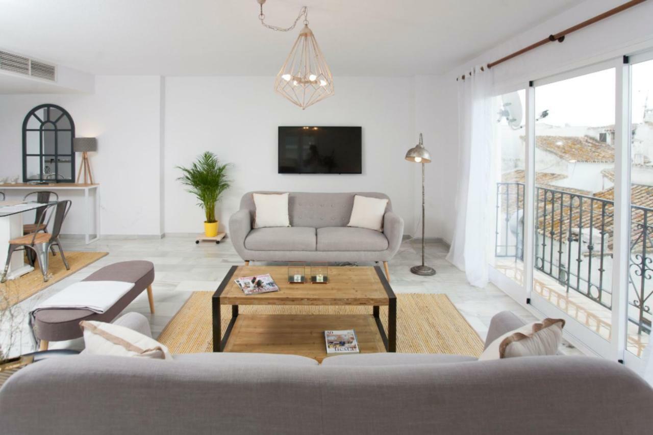 Banus Duplex Waterfront * Marbella