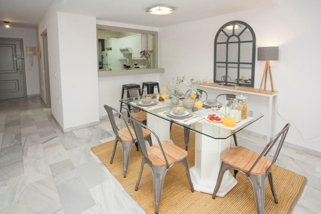 Banus Duplex Waterfront * Marbella