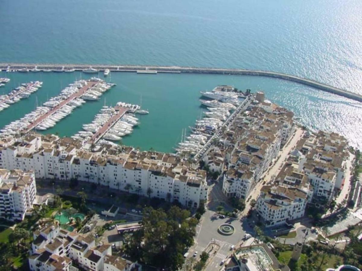 Banus Duplex Waterfront Marbella